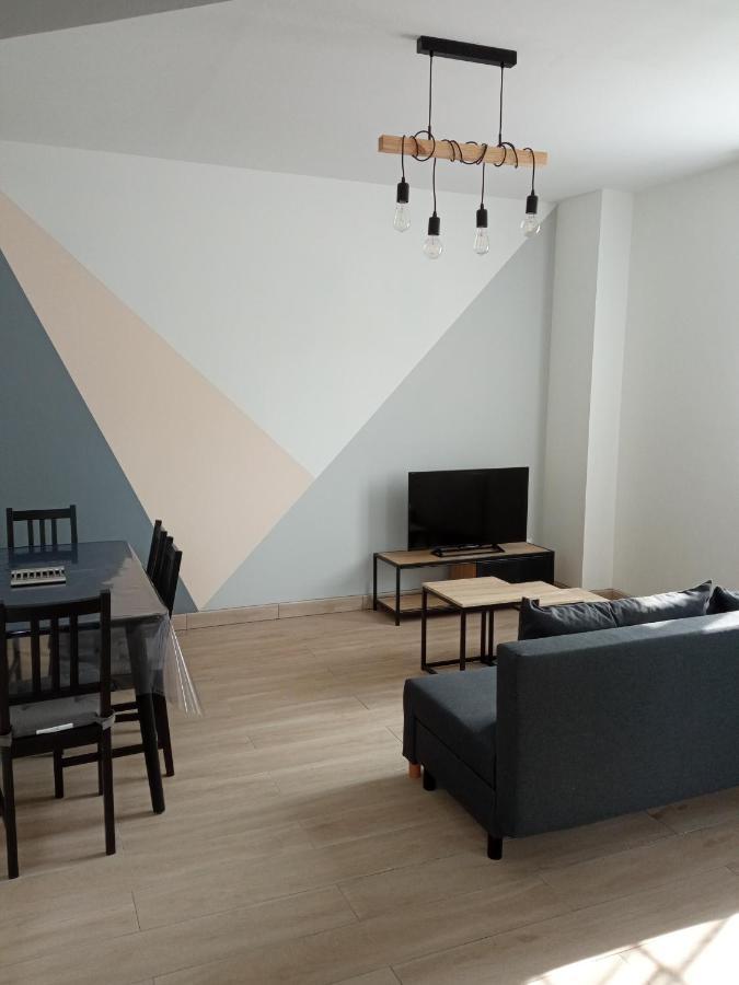 Joli Appartement Moderne / Proche De Dinard Pleurtuit Exterior photo